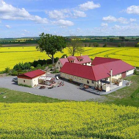 Hylteberga Gård Bed&Breakfast Skurup Eksteriør bilde