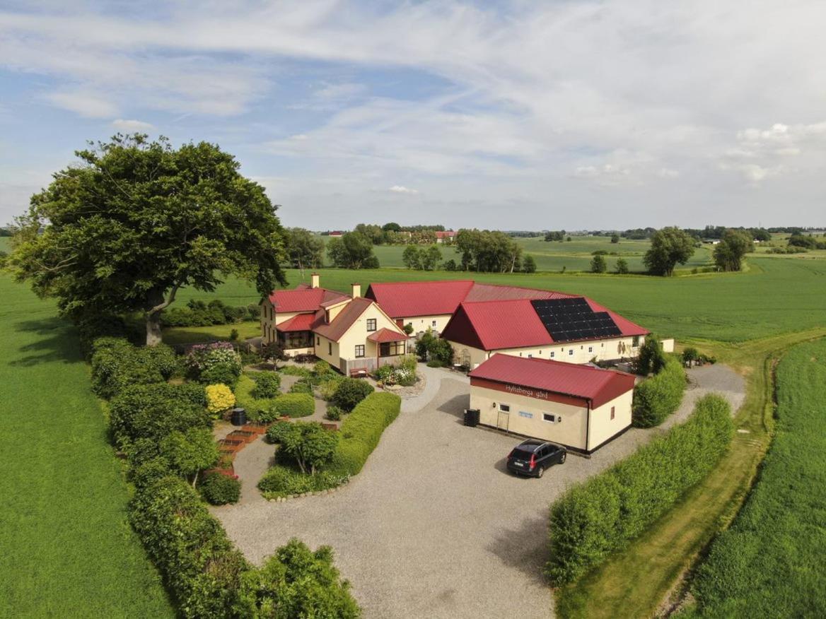 Hylteberga Gård Bed&Breakfast Skurup Eksteriør bilde