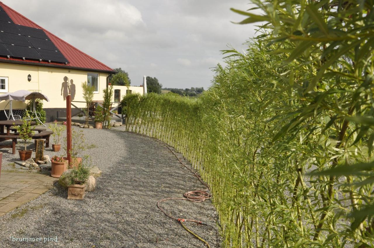 Hylteberga Gård Bed&Breakfast Skurup Eksteriør bilde